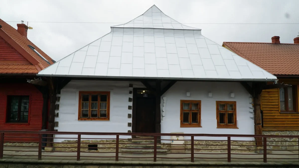 Zabytkowy „Dom pod Wagą” w Zakliczynie odnowiony i otwarty dla zwiedzających