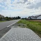 Trzeci defibrylator AED w Wierzchosławicach – zamontowany na remizie OSP