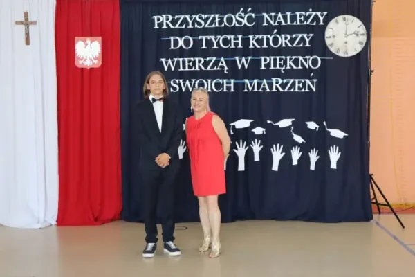 Matematyczne sukcesy uczniów z Zalasowej – rok pełen osiągnięć