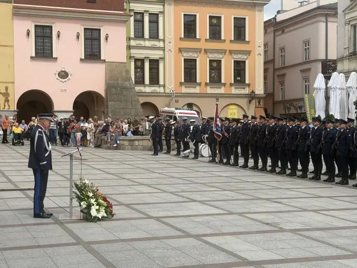 Wojewódzkie Obchody Święta Policji w Tarnowie – awanse i odznaczenia dla funkcjonariuszy