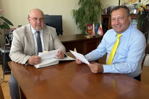 Gmina Ryglice stara się o remont ul. Podkarpackiej – spotkanie ze starostą