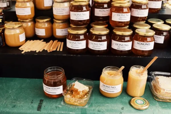XXIII Święto Owoców i Produktów Pszczelich w Pleśnej przerwane przez pogodę