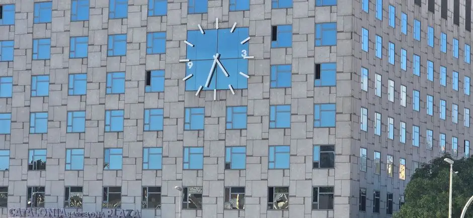 Zmiana godzin pracy Urzędu Miejskiego w Ryglicach z powodu upałów