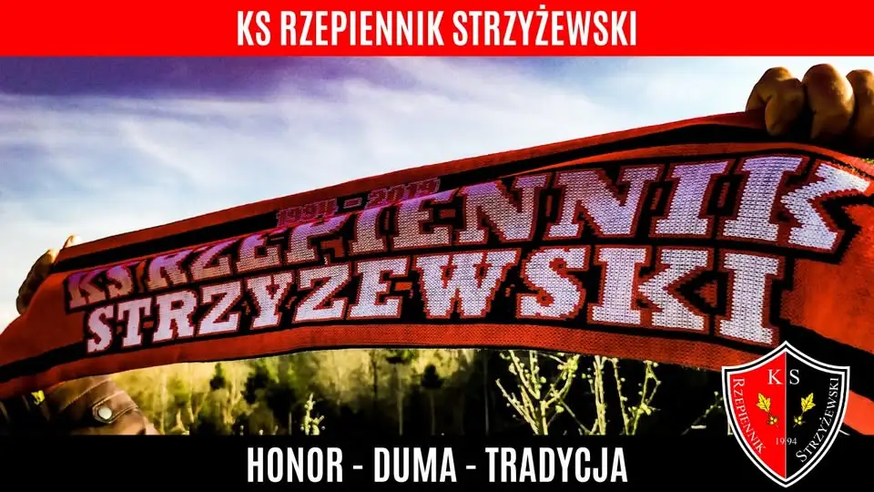 Mecz Kawalerowie kontra Żonaci w Rzepienniku Strzyżewskim: Żonaci wygrywają 5:3