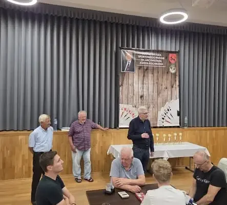 XIII Turniej Brydża Sportowego w Biskupicach Radłowskich – hołd dla Arcymistrza Józefa Pochronia