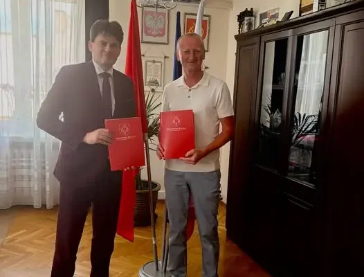 Gmina Ryglice podpisała umowy na modernizację szkół za 610 tys. zł