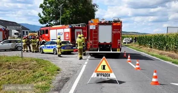 Wypadek samochodu osobowego z motocyklem w Olbrachcicach Wielkich