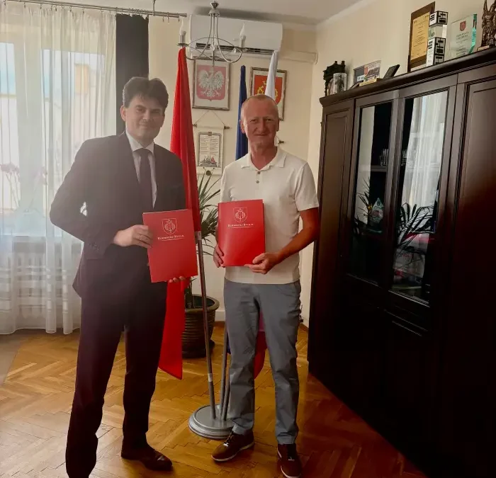 Gmina Ryglice podpisała umowy na modernizację szkół za 610 tys. zł