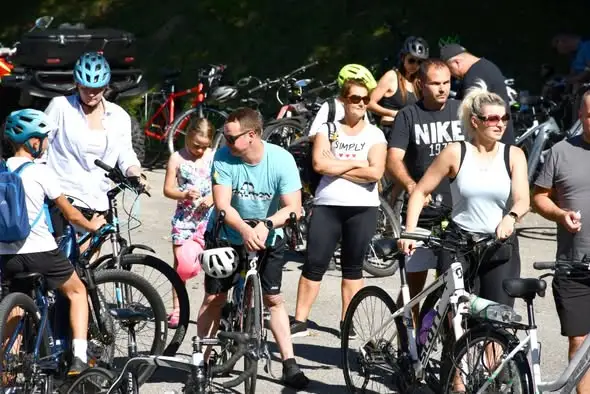 Gminny Rajd Rowerowy w Skrzyszowie – 200 uczestników pożegnało wakacje