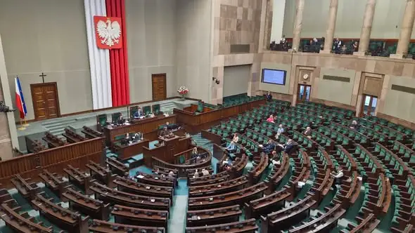 Uczniowie z Bistuszowej nagrodzeni wycieczką do Warszawy