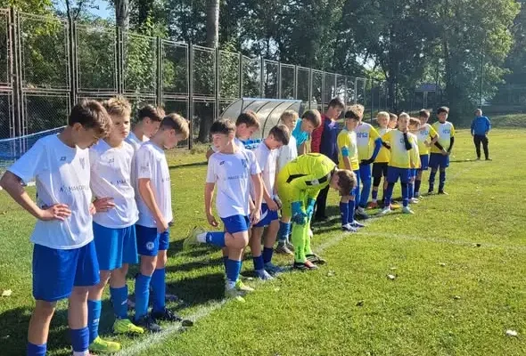 Młodzicy Olimpii Wojnicz rozbili Iskrę Tarnów 8:3 i pozostają niepokonani