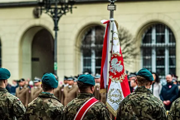 Autobus z Zakliczyna na obchody 82. rocznicy ataku na szpitalik partyzancki AK w Woli Stróskiej