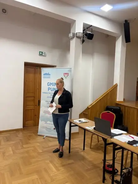 Zebranie wiejskie w Wierzchosławicach: kluczowe inwestycje i plany gminy