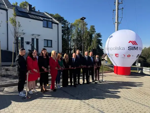 Nowe mieszkania SIM w Okocimiu przekazane mieszkańcom. W Ryglicach budowa trwa