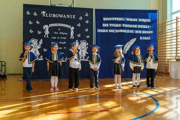 Dzień Edukacji Narodowej w Gminie Ryglice – podziękowania i pasowanie pierwszoklasistów