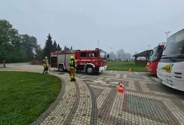 Uczniowie z Wietrzychowic ćwiczyli ewakuację w ramach projektu „Gotowi na wyzwania!”