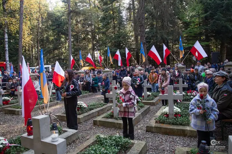 Hołd dla bohaterów oddziału „Regina II” w rocznicę tragicznych wydarzeń w Dąbrach