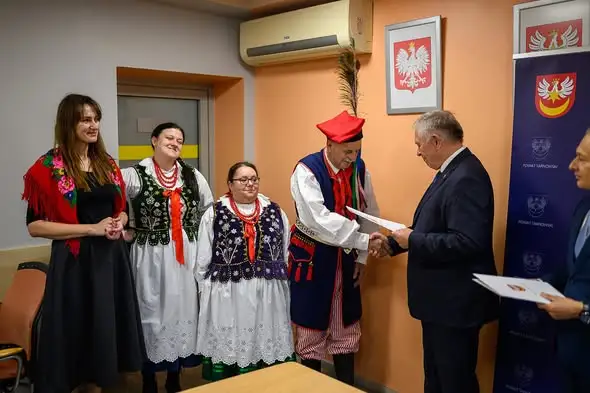 Zespół „W Kuźni u Kowala” z Ryglic nagrodzony przez Starostę Tarnowskiego