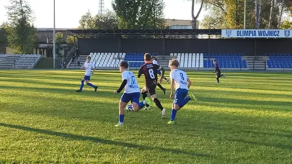 Młodziki Olimpii Wojnicz zremisowały z Szerzynami 3:3