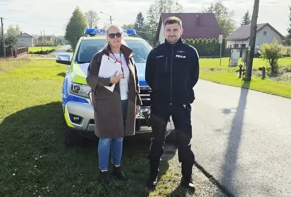 Kontrole palenisk w gminie Wierzchosławice – ekodoradca i policja sprawdzają kotły