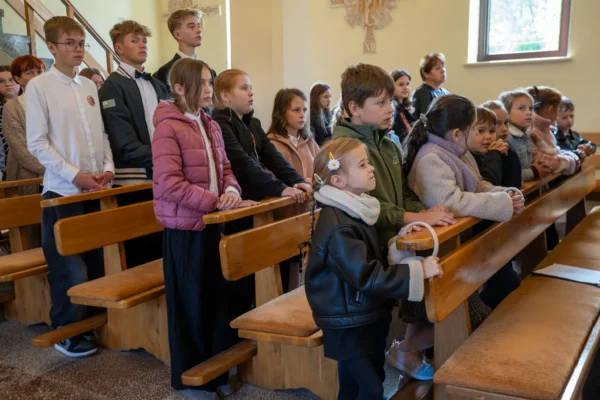 Wróblowice: szkoła z imieniem Marii Skłodowskiej-Curie i nowym sztandarem