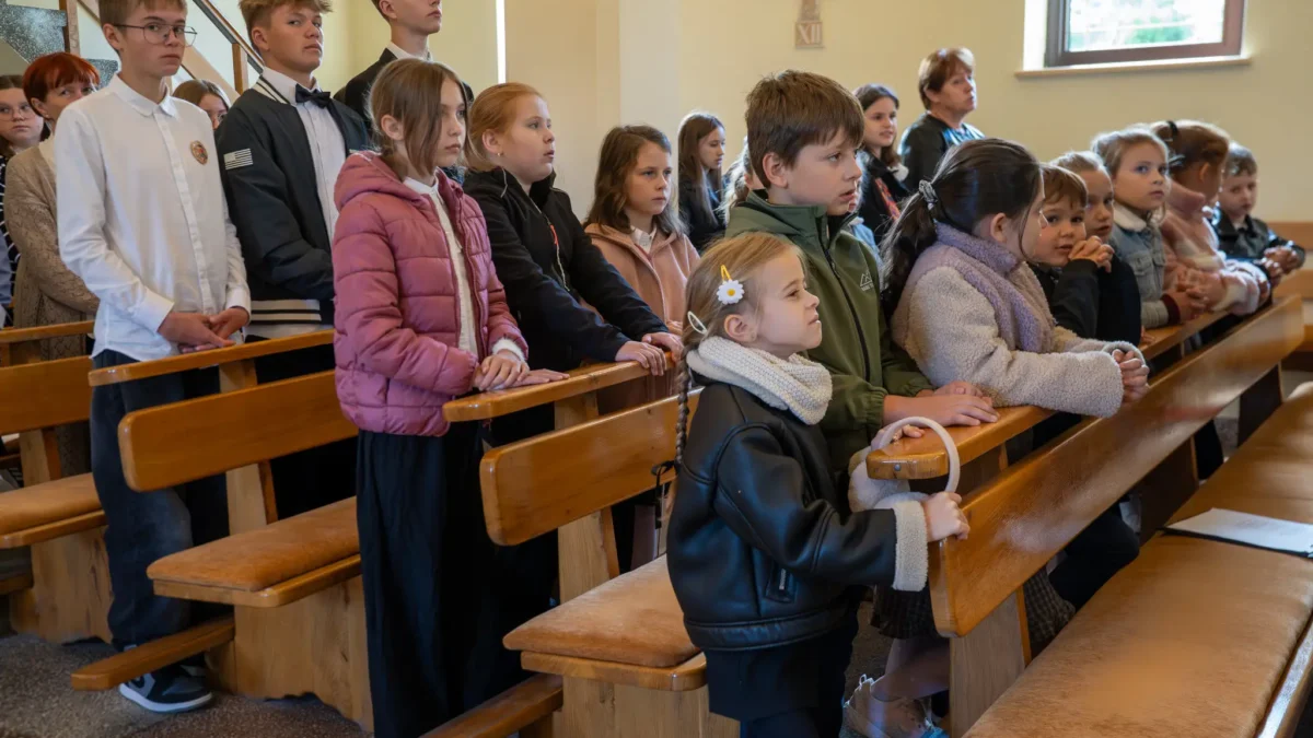 Wróblowice: Szkoła Podstawowa ma nowe imię i sztandar